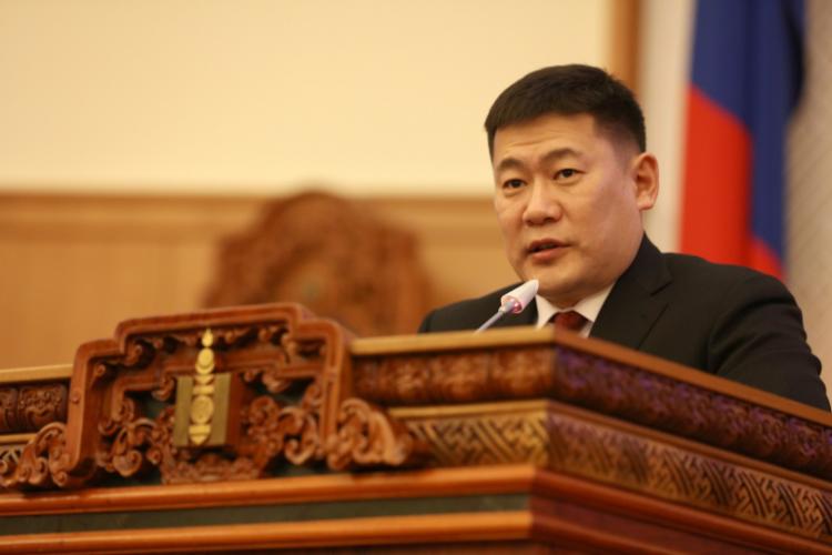 Шинэ сэргэлтийн бодлогоо танилцуулж УИХ-ын чуулганд үг хэллээ